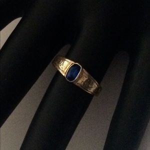 14k solid gold ring. Size 4